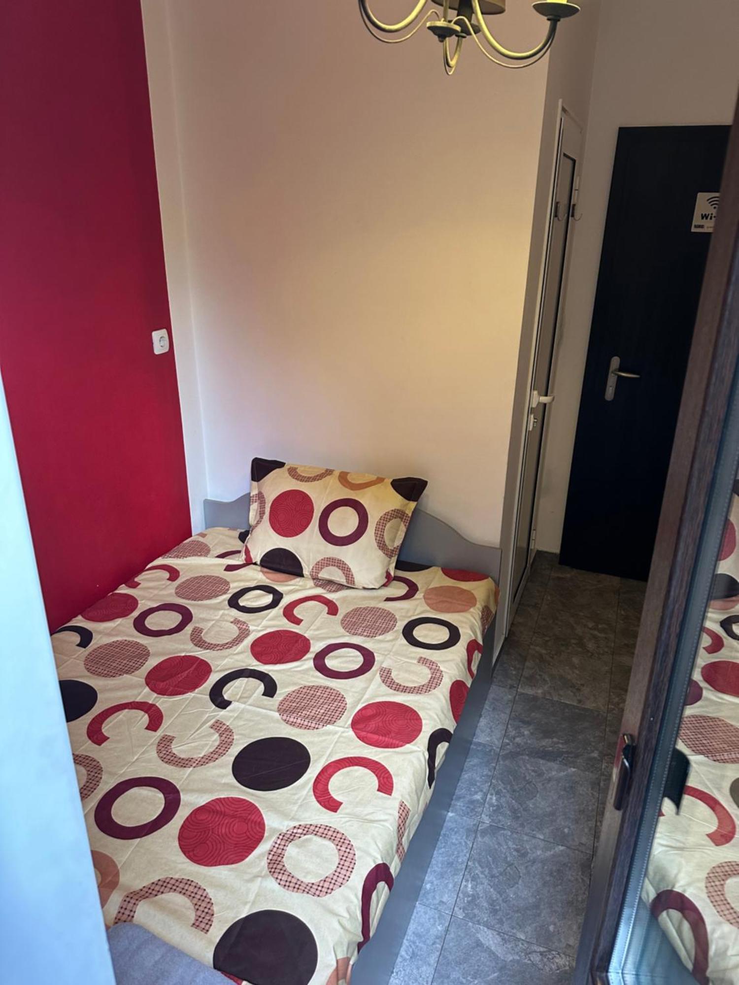 Comfort Guest Rooms Plovdiv Exterior photo